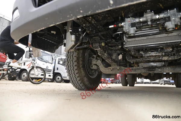 JMC Kaiyun Lanjing, 129 ch, 4X2(6 roues) 3,98 m camion frigorifique Châssis (2) | 86Trucks