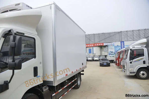 JMC Kaiyun Lanjing, 129 ch, 4X2(6 roues) 3,98 m camion frigorifique Carrosserie (2) | 86Trucks