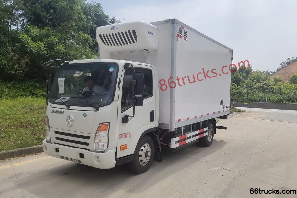 Dayun Aopuli 4.5T 4.05m Electric Refrigerated Truck 4X2(6 wheels) Exterior (2) | 86Trucks