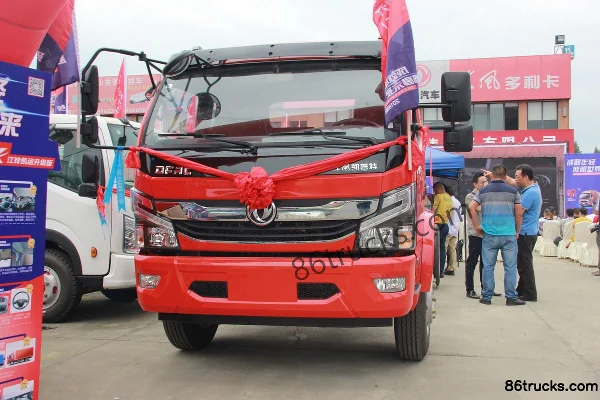 Xinzhonglv (Zhongjie) Xinzhonglv (Zhongjie) Dongfeng chassis Dust Removal Truck