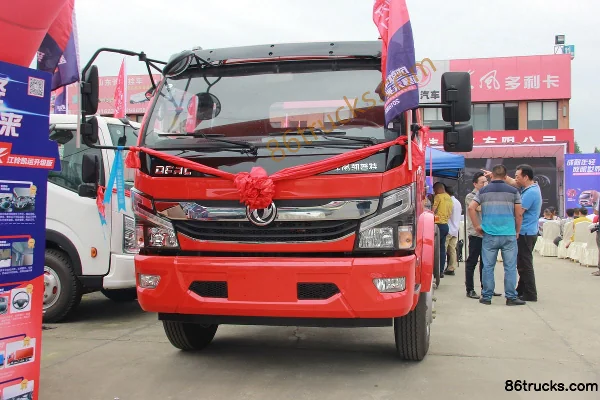 Chengliwei Chengliwei Dongfeng chassis truck-mounted crane