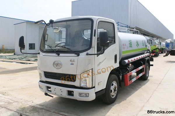 FAW Hongta FAW Jiefang Gongshi 130 hp 4X2(6 wheels) Water Sprinkler Truck (Xingbanglong Brand) Exterior (3) | 86Trucks