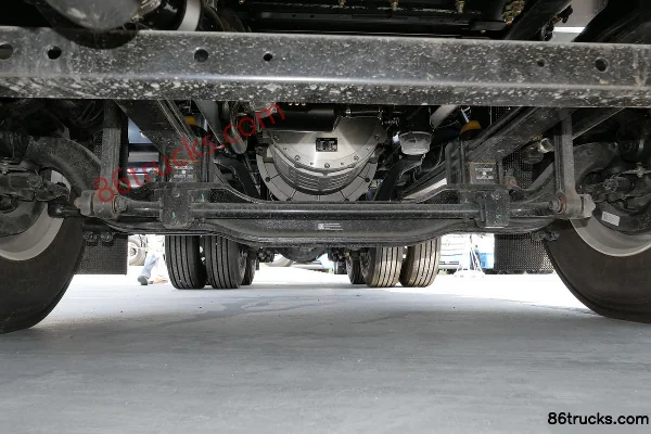 Foton Zhilan camion lourd 6X4(10 roues) tracteur routier électrique pur 281,91 kWh Châssis (1) | 86Trucks