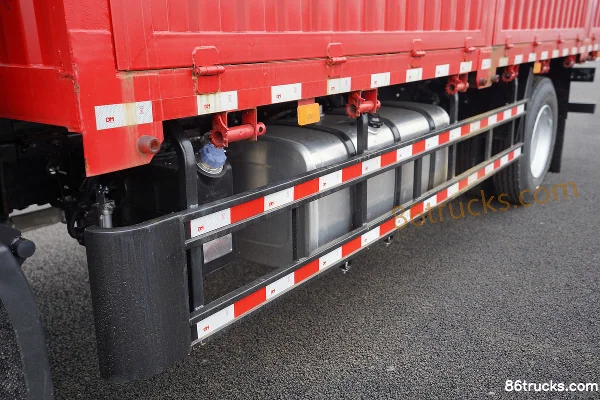 JAC Gallop A5X Medium Truck 220 hp 4X2(6 wheels) 6.8m Stake Cargo Truck (10-speed) Chassis (3) | 86Trucks