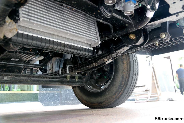 Foton Aoling Supu 120hp 4X2(6 wheels) 4.14m single-row box light truck (China VI) Chassis (3) | 86Trucks