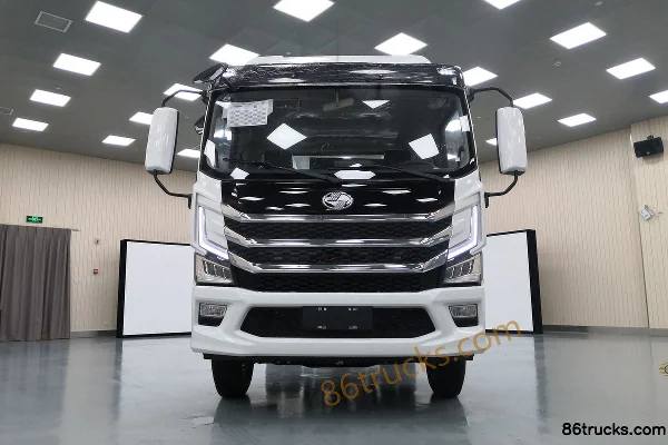 Yuejin Kuaiyun H300 130 hp 4X2(6 wheels) 3.82m half-cab flatbed light truck (China VI) Exterior (2) | 86Trucks