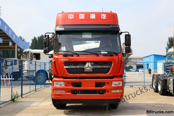 Sinotruk Steyr D7W Heavy Truck 430 hp 6X4(10 wheels) Tractor Truck Exterior (2) | 86Trucks