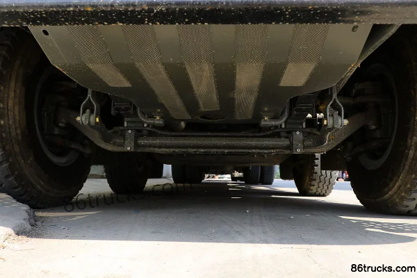 Sinotruk HOWO T7H heavy truck 480hp 8X4(12 wheels) 8.5m dump truck Chassis (2) | 86Trucks