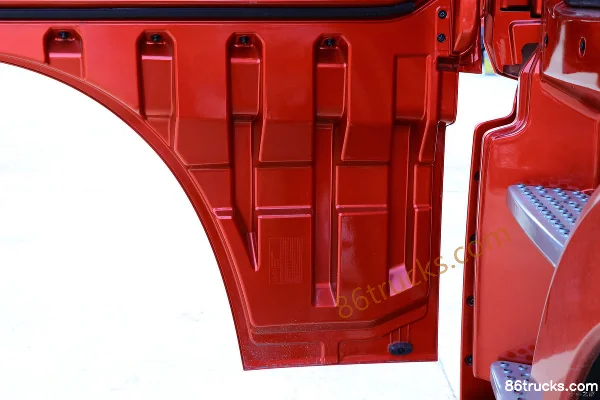 FAW Jiefang Qingdao JH6 camion lourd édition Leader 550 ch 6X4(10 roues) tracteur routier Cabine (3) | 86Trucks