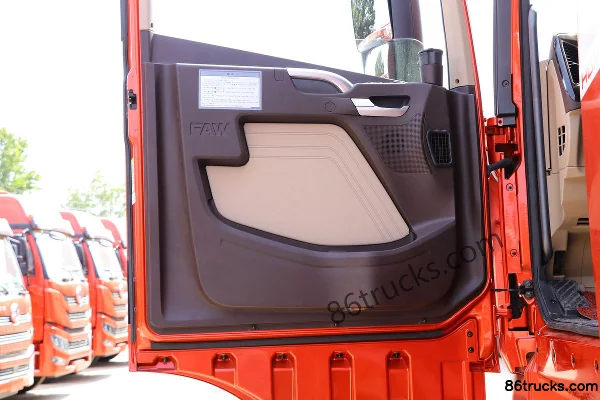 FAW Jiefang Qingdao JH6⁺ Heavy Truck Living Cabin Edition 550hp 6X4(10 wheels) AMT Tractor Truck (2) | 86Trucks