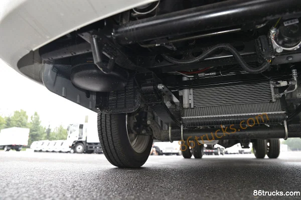 JAC Kaida X5 1.6L 120ch 4X2(6 roues) essence 3,5m camion léger fourgon cabine simple (China VI) Châssis (2) | 86Trucks