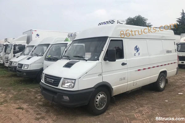 NAVECO Deyi V40 140 ch 4X2(6 roues) 3,27 m camion frigorifique Extérieur (3) | 86Trucks