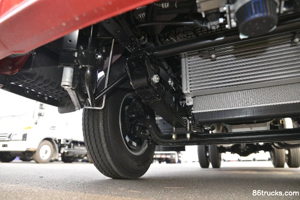 JAC Shuailing E Medium Body 160 hp 4X2(6 wheels) 3.82m Semi-row Van Light Truck (China VI) Chassis (2) | 86Trucks