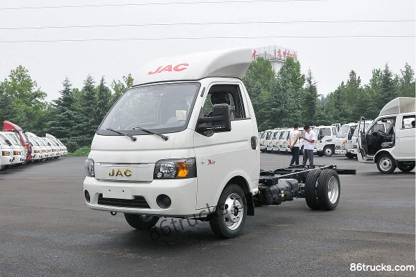 JAC Kaida X5 Tribute Edition 1.6L 120hp 4X2(6 wheels) Gasoline 3.11m Single Row Cage Van Mini Truck (China VI) Exterior (3) | 86Trucks