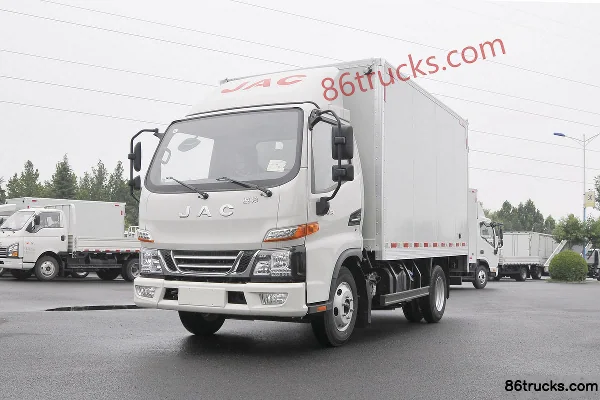 JAC Junling V3 102 hp 4X2(6 wheels) 3.7m Single Row Van Light Truck Exterior (3) | 86Trucks