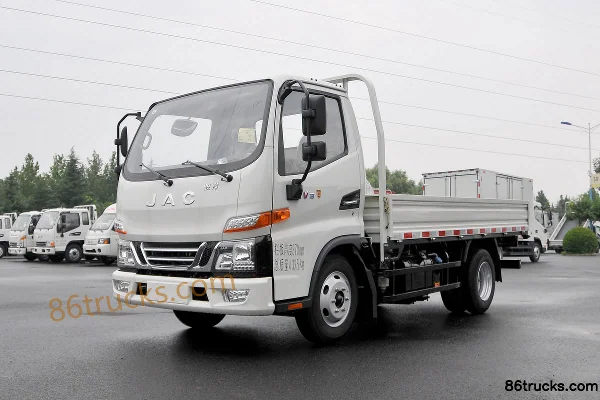 JAC Junling V3 102 ch 4X2(6 roues) camion léger plateau 3,7 m cabine simple Extérieur (3) | 86Trucks