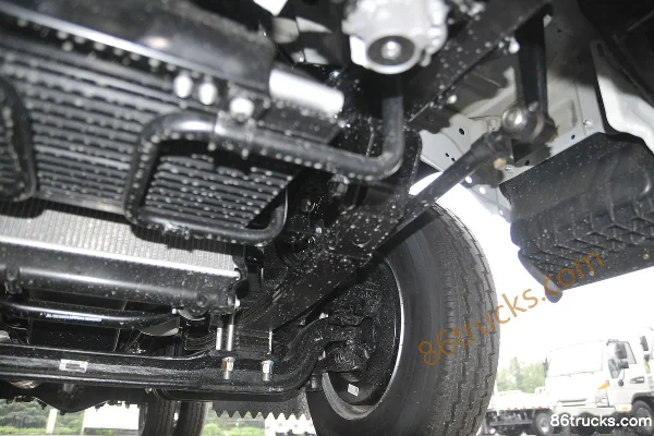 JAC Kangling J3 Deluxe 95 hp 4X2(6 wheels) 3.37m double-row flatbed light truck (China VI) Chassis (3) | 86Trucks