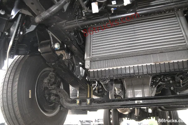 JAC Kangling J6 143 hp 4X2(6 wheels) 3.85 m semi-row flatbed light truck Chassis (2) | 86Trucks