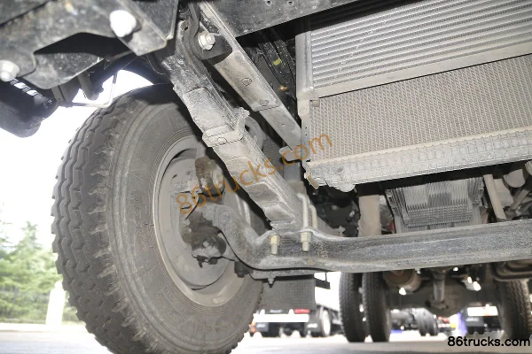 JAC Shuailing Q7 170 ch 4X2(6 roues) 5,175 m cabine simple fourgon léger (carrosserie large) (China VI) Châssis (2) | 86Trucks