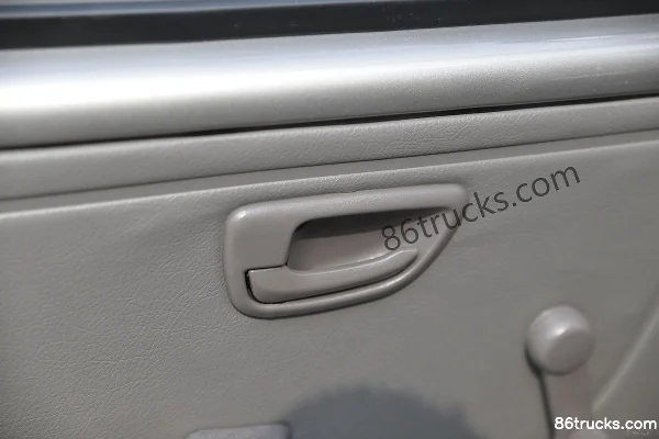 Changan Kuayue V3 91hp 5-seat 1.2L Gasoline 5-seat Panel Van (China VI) Cab (3) | 86Trucks