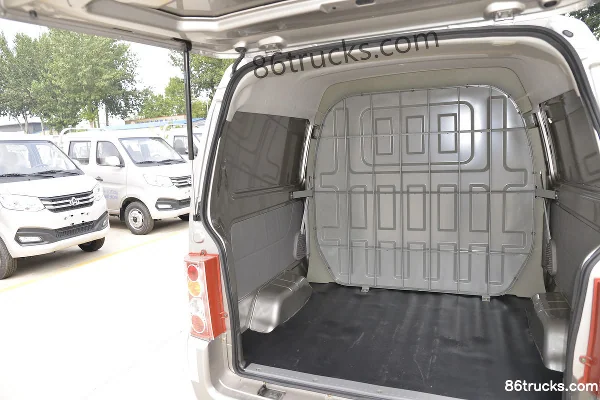 Changan Kuayue V3 91hp 5-seat 1.2L Gasoline 5-seat Panel Van (China VI) Cargo Box (1) | 86Trucks