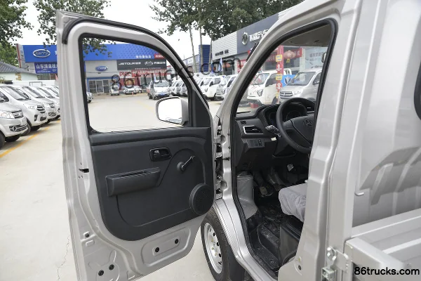 Changan Kuayue King X1 Standard Version 1.2L Gasoline 91 hp 4X2(6 wheels) 3.05m Single Row Flatbed Mini Truck (Single Rear Wheel) (China VI)
