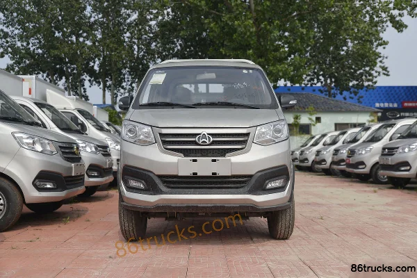 Changan Kuayue Xinbao T5 Standard 1.6L Essence 122 ch 4X2(6 roues) 3,2 m petit camion plateau simple cabine (roue arrière simple) (China VI)