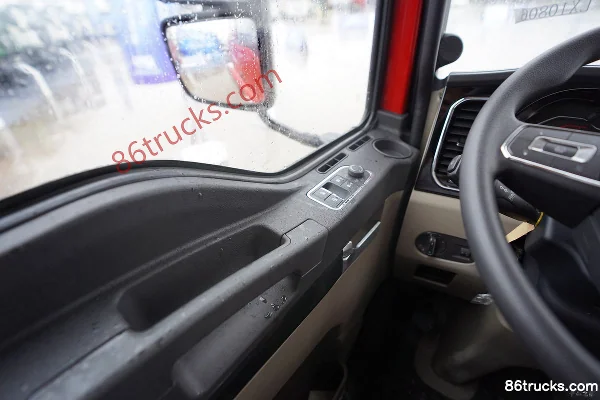 SHACMAN Delong M3000S 460hp 6X4(10 wheels) Tractor Truck Cab (2) | 86Trucks