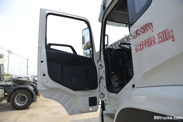 Dongfeng Commercial Vehicle Tianlong VL Heavy Truck 340 hp 4X2(6 wheels) Tractor Truck Cab (1) | 86Trucks