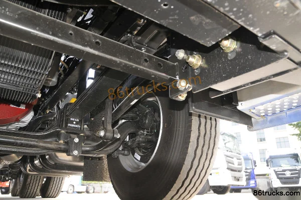 Foton Auman GTL série 6 camion lourd 460 ch 6X4(10 roues) tracteur routier Châssis (3) | 86Trucks