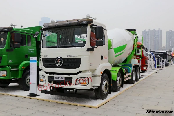 SHACMAN Delong New M3000 340hp 8X4(12 wheels) 7.6m³ Concrete Mixer Truck (Ruijiang Brand) Exterior
