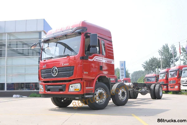 SHACMAN Delong L3000 300 hp 6X2(8 wheels) 7.9m Stake Cargo Truck Exterior (3) | 86Trucks