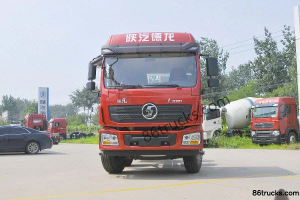 SHACMAN Delong L3000 300 hp 6X2(8 wheels) 7.9m Stake Cargo Truck Exterior (2) | 86Trucks
