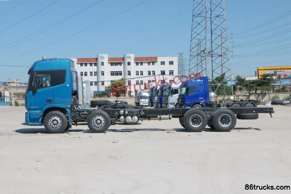 Foton AumanEST Basic Edition 520hp 8X4(12 wheels) 9.56m AMT automatic drop-side cargo truck Exterior (3) | 86Trucks