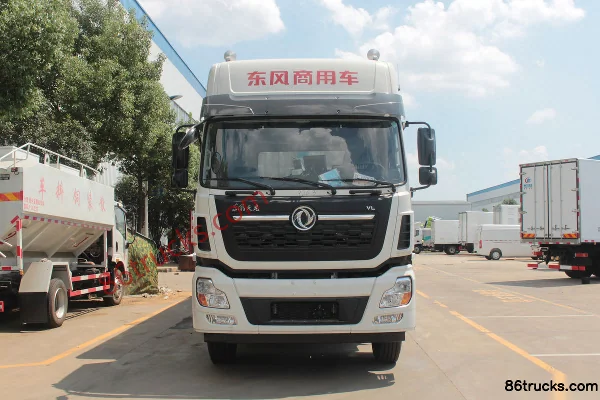 Dongfeng Commercial Vehicle Tianlong VL 420hp 8X4(12 wheels) 9.35m Livestock Transport Truck (Chengliwei Brand) Exterior (2) | 86Trucks