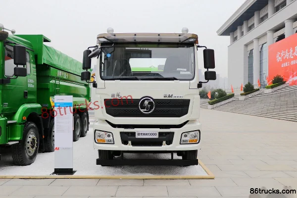 Chusheng Chusheng SHACMAN chassis fuel tanker truck