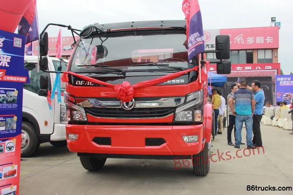 Chengliwei Chengliwei Dongfeng chassis sweeper truck