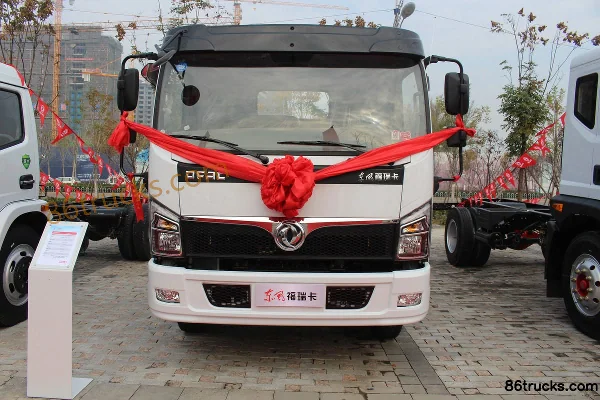 Dongzheng (Yandi) Dongzheng (Yandi) Dongfeng Chassis sweeper truck