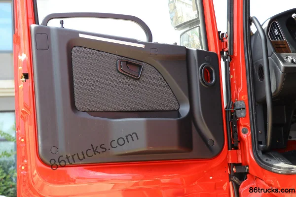 Hualing Hanma H9 Flagship Edition 550 hp 6X4(10 wheels) Tractor Truck Cab (2) | 86Trucks