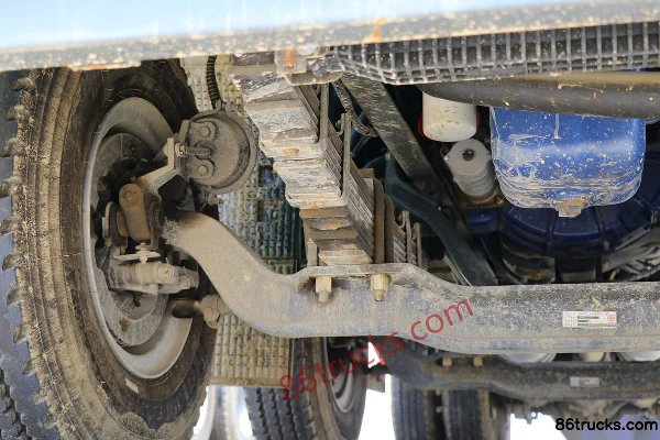 XCMG Hanfeng G5N 350 hp 8X4(12 wheels) 5.6m dump truck (16t rear axle) Chassis (2) | 86Trucks