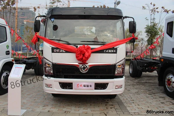 Hongyu Hongyu Dongfeng Chassis vacuum sweeper truck