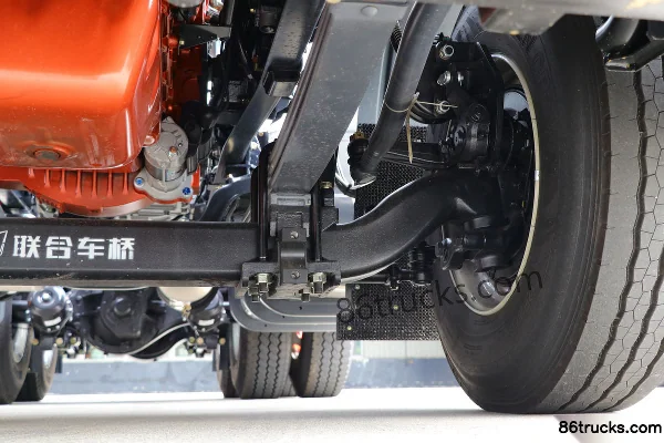 Union Truck UX440 heavy truck 440 hp 6X4(10 wheels) tractor truck Chassis (3) | 86Trucks