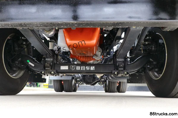 Union Truck UX440 heavy truck 440 hp 6X4(10 wheels) tractor truck Chassis (1) | 86Trucks