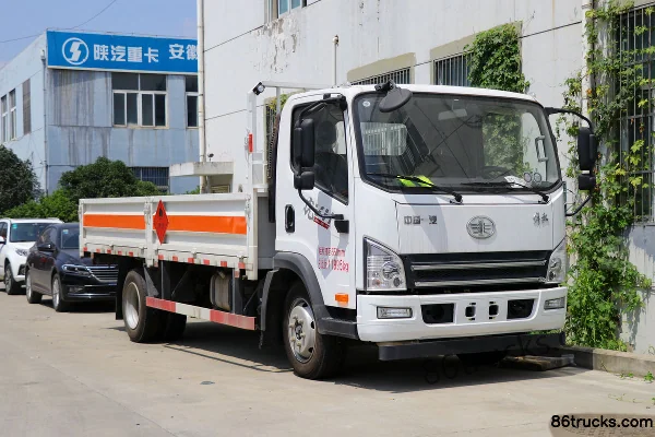 FAW Jiefang Hu VH 120 hp 4X2(6 wheels) 4.2m Flatbed Gas Cylinder Transport Truck (5-speed) Exterior