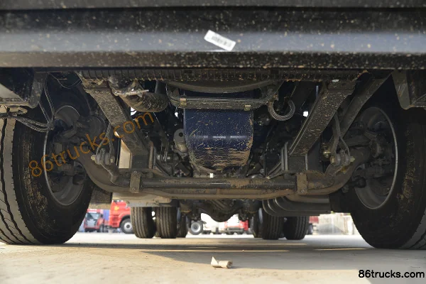 Sinotruk HOWO TX Heavy Truck 440 hp 6X4(10 wheels) Tractor Truck Chassis (1) | 86Trucks