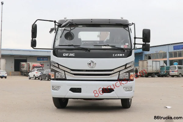 Huatong Huatong Dongfeng chassis sweeper truck
