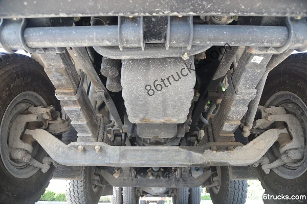 SAIC Hongyan New King Kong M500 390 ch 8X4(12 roues) 6.8 m Camion benne Châssis (1) | 86Trucks