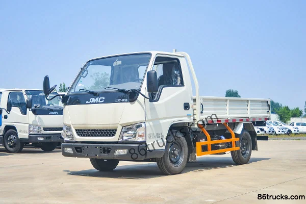 JMC Shunda Narrow Body Luxury Edition 116hp 4X2(6 wheels) 3.1m Single Row Flatbed Light Truck Exterior (3) | 86Trucks