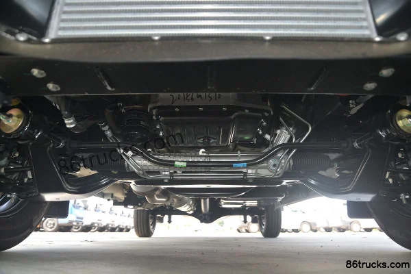 JMC Teshun 116 ch 2,8 L camion fourgon fermé Châssis (1) | 86Trucks