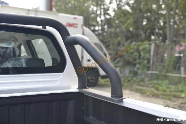 JMC New Baodian 2020 Model Comfort Edition 2.5T Diesel 140 hp 2WD Standard Wheelbase Double Row Pickup (China VI) Official Photos (3) | 86Tr